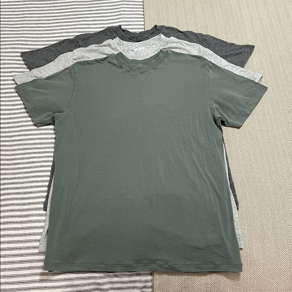 Skims Boyfriend Short Sleeve T-Shirt Oversized Tee Bundle of 3 XS XXS